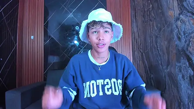 Timmy Kiing  online show from 11/24/25, 08:30