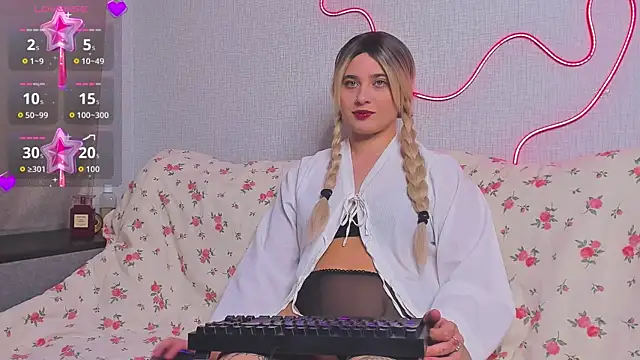 Snapshot of Cherry_B1isss chatting on 11/09/25, 06:39 Cherry B1isss online show from 11/09/25, 06:39