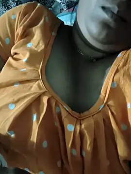 Snapshot of butterflydoll55sexolina chatting on 11/22/25, 11:53 butterflydoll55sexolina online show from 11/22/25, 11:53