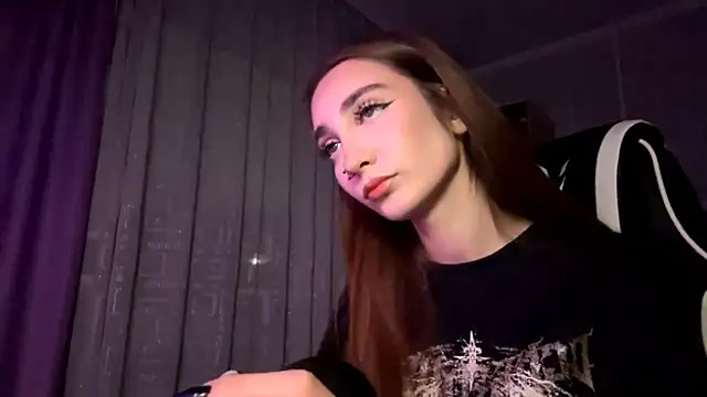 HollyPaw online show from 11/08/25, 07:45