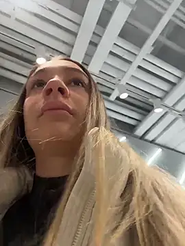 Snapshot of SashaCatt chatting on 02/09/26, 09:02 SashaCatt online show from 02/09/26, 09:02