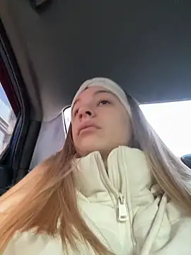 Snapshot of SashaCatt chatting on 02/15/26, 07:05 SashaCatt online show from 02/15/26, 07:05