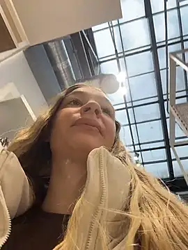 Snapshot of SashaCatt chatting on 02/20/26, 07:54 SashaCatt online show from 02/20/26, 07:54