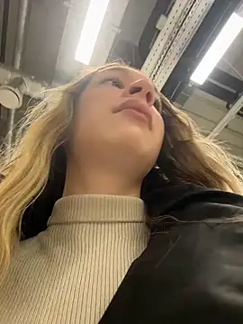 Snapshot of SashaCatt chatting on 02/28/26, 08:26 SashaCatt online show from 02/28/26, 08:26