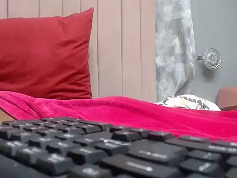 BoobsHoney95 online show from 11/18/25, 11:15