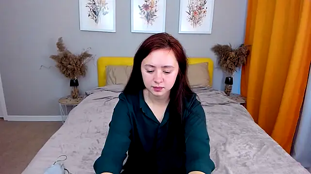 ReginaLorey online show from 11/11/25, 08:03