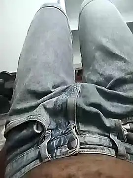 LEOMEGHA2026 online show from 02/02/26, 08:46