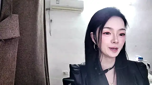 yuanyuan6369 online show from 11/22/25, 09:41