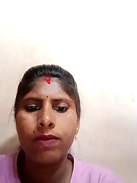Maya mohni online show from 05/18/26, 10:54