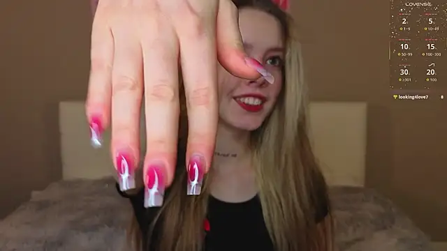 TiffinyMergist online show from 02/08/26, 06:33