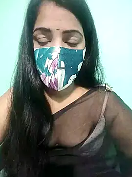 Snapshot of Honeya96 chatting on 11/14/25, 04:38 Honeya96 online show from 11/14/25, 04:38