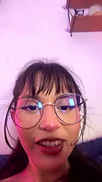 Snapshot of Tamara_Aluna_ chatting on 08/05/26, 01:52 Tamara Aluna online show from 08/05/26, 01:52
