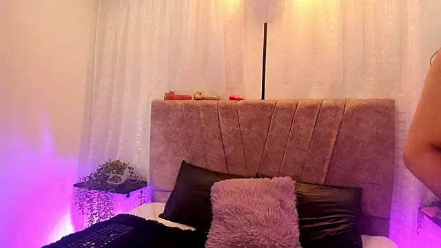 Victoriaa Anderson online show from 05/30/26, 12:57