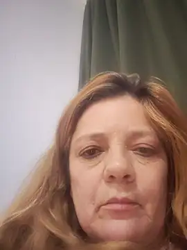 karlaanqui1 online show from 01/10/26, 06:31