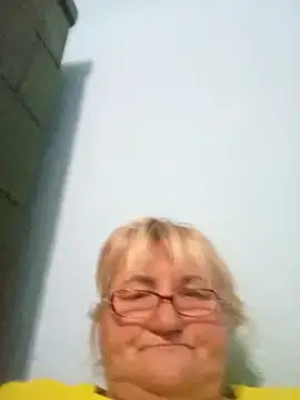 Snapshot of MilaTamila456 chatting on 11/18/25, 03:05 MilaTamila456 online show from 11/18/25, 03:05