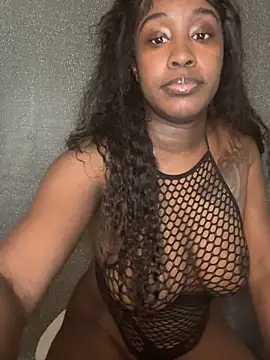 ToyaThick online show from 11/24/25, 06:24