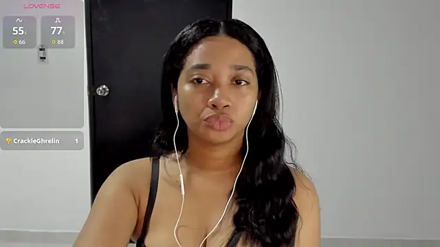 Snapshot of _sweetBlair_ chatting on 11/16/25, 12:27 sweetBlair online show from 11/16/25, 12:27