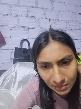 Uvit online show from 07/30/26, 12:31