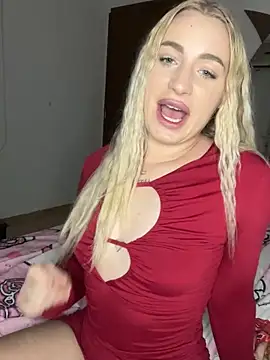 Snapshot of RuxyCatrina chatting on 11/30/25, 03:10 RuxyCatrina online show from 11/30/25, 03:10