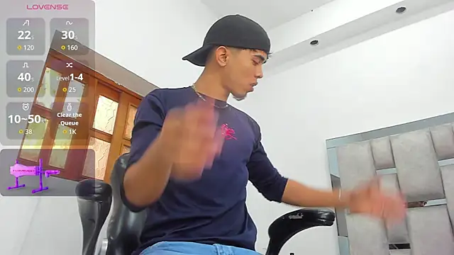 Ashton  Montana online show from 12/13/25, 07:53