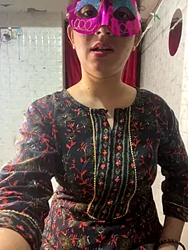 Red Queen 11 online show from 11/23/25, 07:13