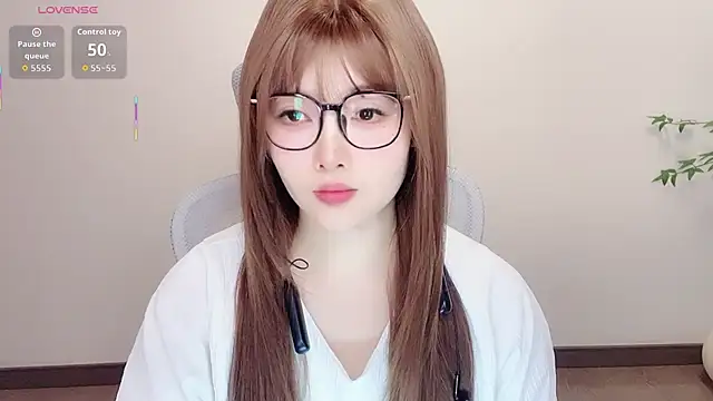 Insist6 online show from 04/09/26, 12:10