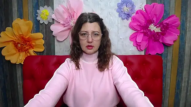 RoseHille online show from 12/02/25, 02:45