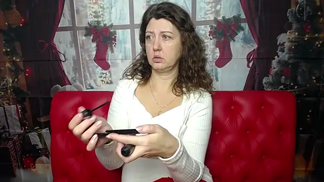 RoseHille online show from 12/14/25, 06:19