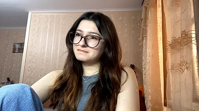 Snapshot of DonnieBooton chatting on 11/19/25, 01:11 DonnieBooton online show from 11/19/25, 01:11