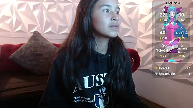 bunnywhite21 online show from 12/02/25, 06:03