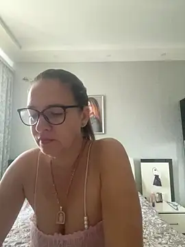 Milana8263 online show from 05/21/26, 07:48