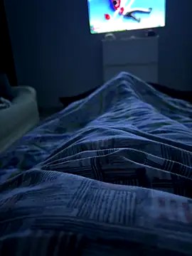 simeonehivd online show from 12/18/25, 10:49