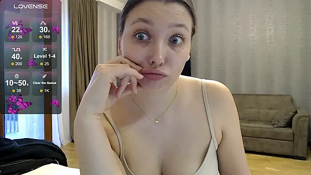 Snapshot of your__gena chatting on 06/08/26, 04:18 your gena online show from 06/08/26, 04:18