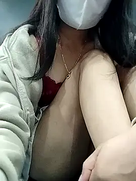   Anna    online show from 12/22/25, 01:41