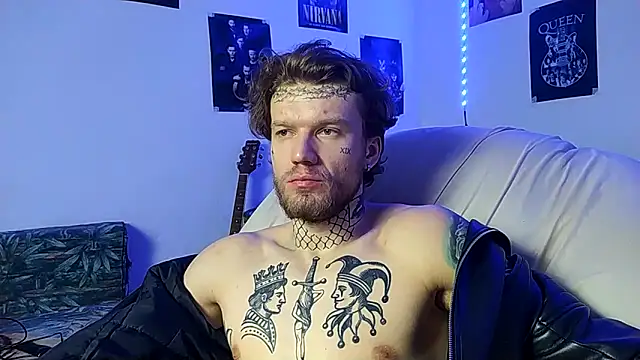 Huntall77 online show from 12/18/25, 08:26