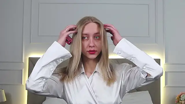 RachaelCute online show from 02/04/26, 10:21