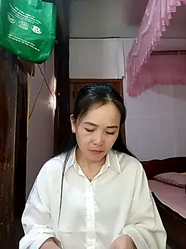 Feeling-hot online show from 03/17/26, 03:22