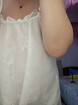 Feeling-hot online show from 05/29/26, 03:21
