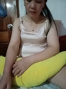 Feeling-hot online show from 05/30/26, 07:16