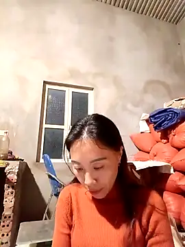 Snapshot of -Chua-90 chatting on 12/19/25, 10:55 -Chua-90 online show from 12/19/25, 10:55