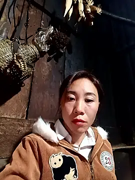 Snapshot of -Chua-90 chatting on 01/07/26, 12:18 -Chua-90 online show from 01/07/26, 12:18