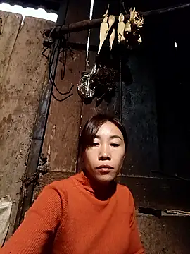 Snapshot of -Chua-90 chatting on 01/10/26, 10:50 -Chua-90 online show from 01/10/26, 10:50