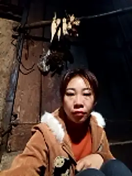 Snapshot of -Chua-90 chatting on 01/10/26, 10:58 -Chua-90 online show from 01/10/26, 10:58