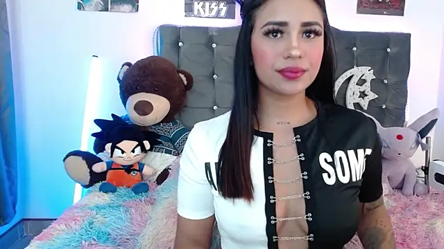 lunabritton1 online show from 03/01/26, 04:47