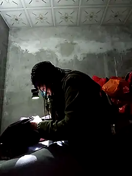 vangkt-cute online show from 12/20/25, 11:17