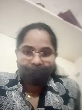 Snapshot of nisha_sexi chatting on 02/02/26, 08:13 nisha sexi online show from 02/02/26, 08:13