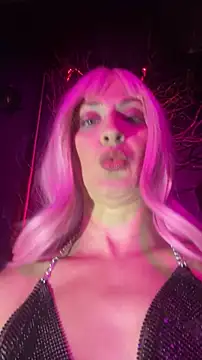 HOTLadyluna online show from 07/23/26, 07:45