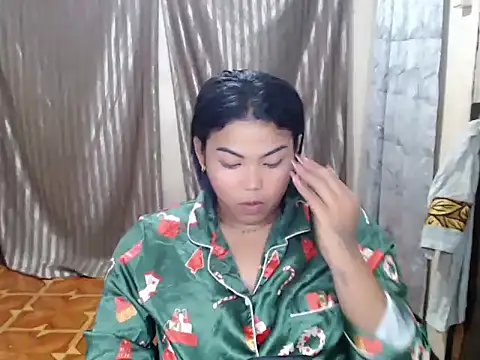 Snapshot of Poppy25_asianhappy chatting on 08/02/26, 07:34 Poppy25 asianhappy online show from 08/02/26, 07:34