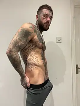 magicmichaell online show from 11/17/25, 03:07