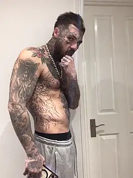 magicmichaell online show from 11/25/25, 03:34